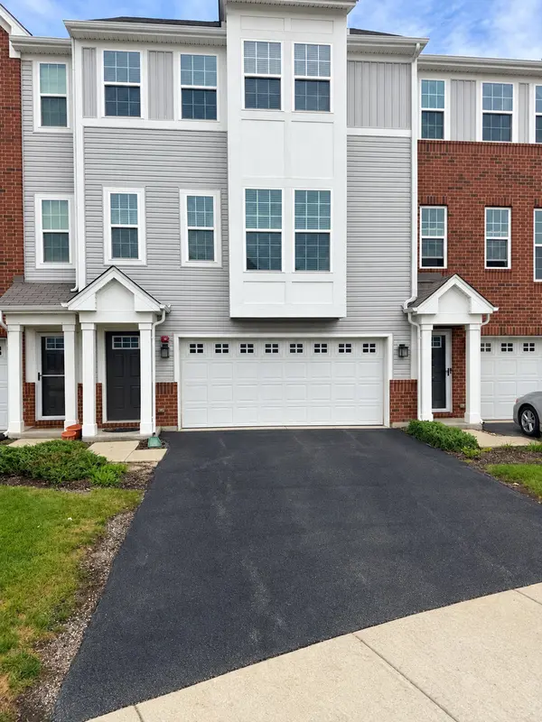 772 Weller DR, Des Plaines, IL 60016