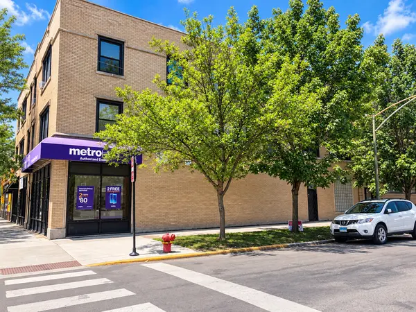 2410 N Kildare AVE #1, Chicago, IL 60639