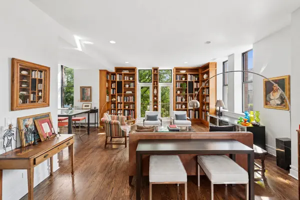 3100 N Kenmore AVE #3J, Chicago, IL 60657