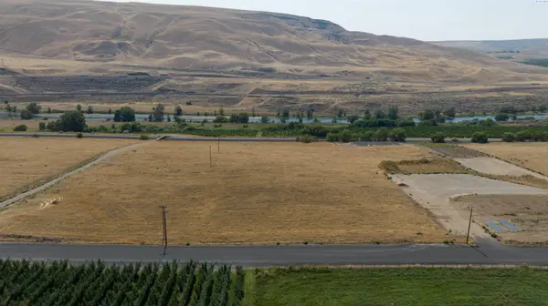 TBD Hess Rd, Lot 6, Prosser, WA 99350