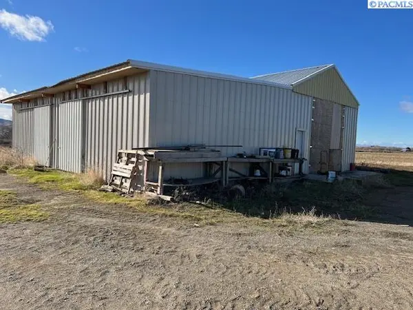 163201 W Apricot rd, Prosser, WA 99350
