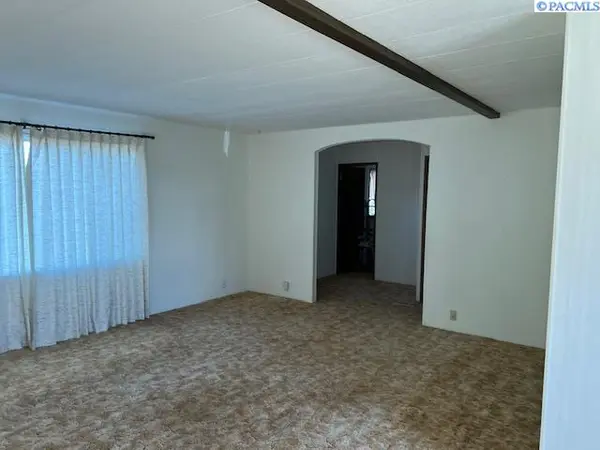 163201 W Apricot rd, Prosser, WA 99350