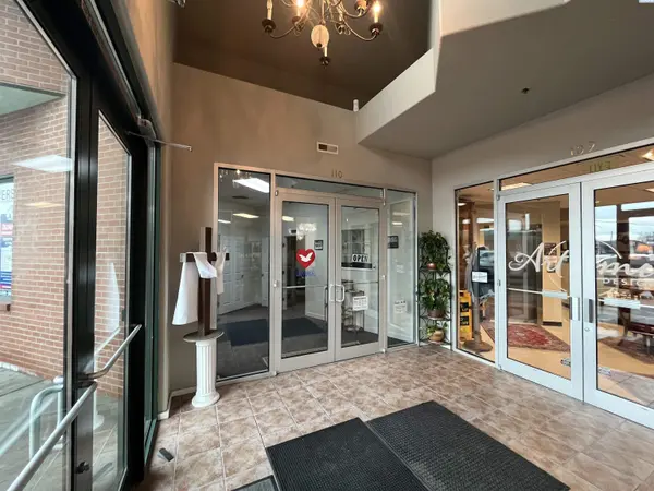 5601 W Clearwater #110, Kennewick, WA 99336