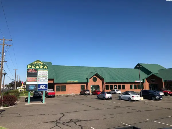 5601 W Clearwater #110, Kennewick, WA 99336