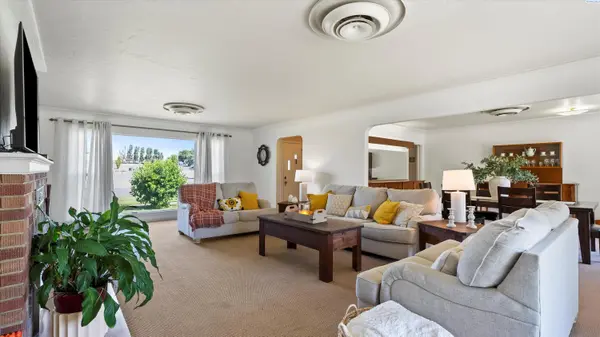 353 E Borah St., Connell, WA 99326