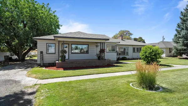353 E Borah St., Connell, WA 99326