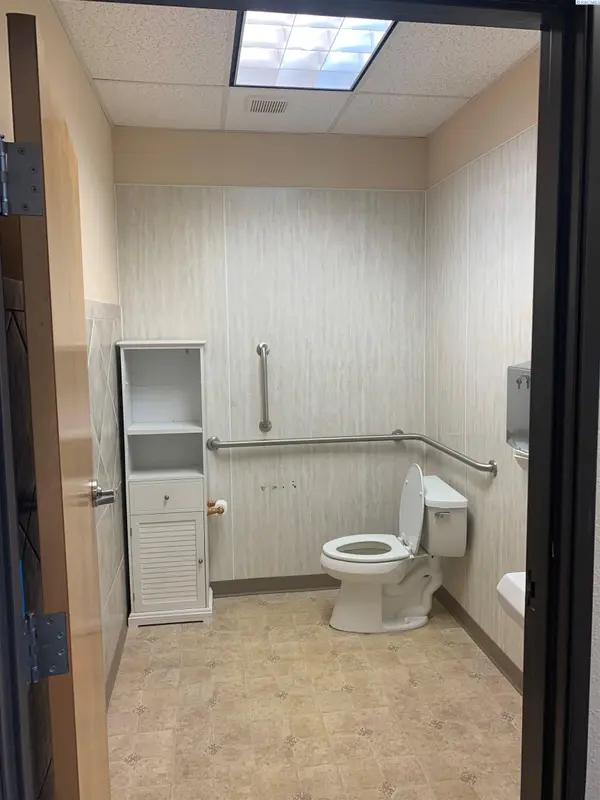 1320 N 4th Street #Ste B, Pasco, WA 99301-9