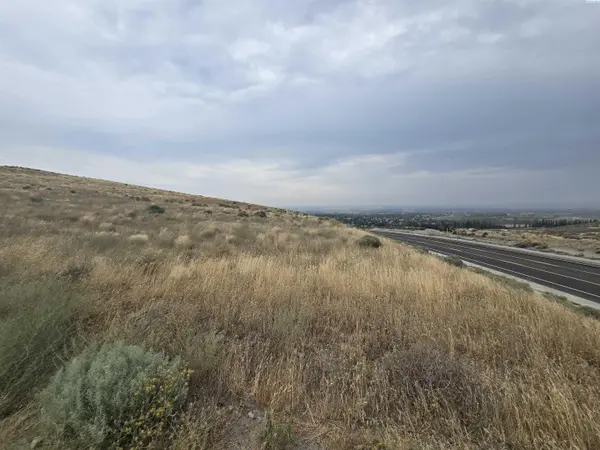 NKA S. Olympia Street (12.38 acres), Kennewick, WA 99337