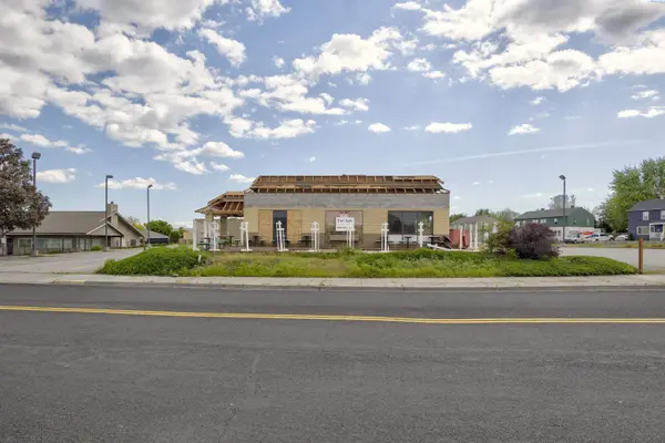 325 Torbett St, Richland, WA 99354