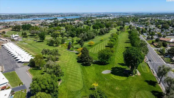 99 N Waverly Pl, Kennewick, WA 99336