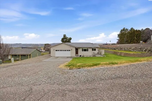 267 Mata Rd,  Kennewick,  WA 99338