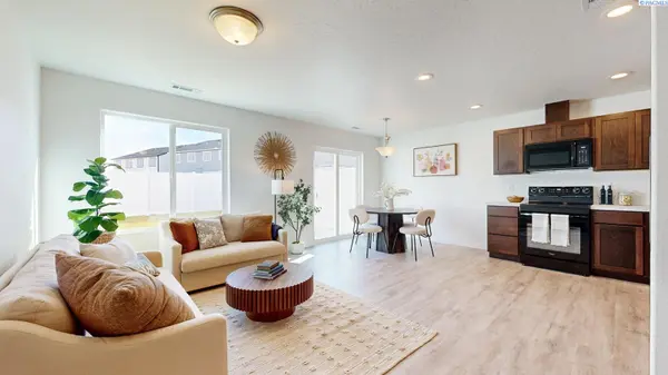 1152 N Yost Street, Kennewick, WA 99336