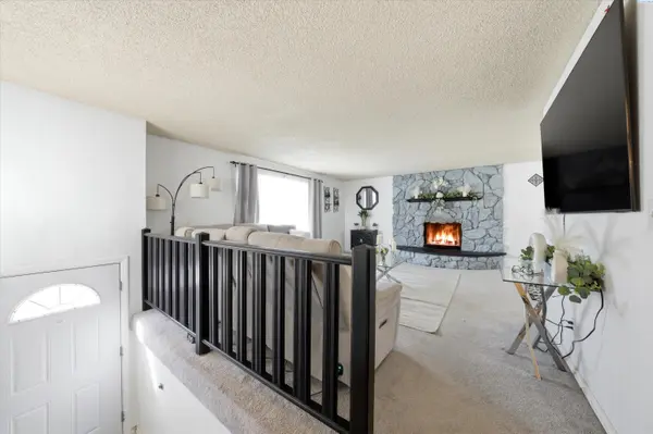 8130 W Entiat Pl, Kennewick, WA 99336