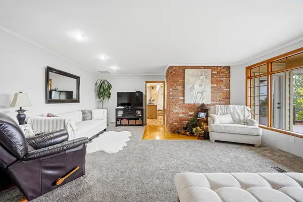 930 SW Fountain St, Pullman, WA 99163