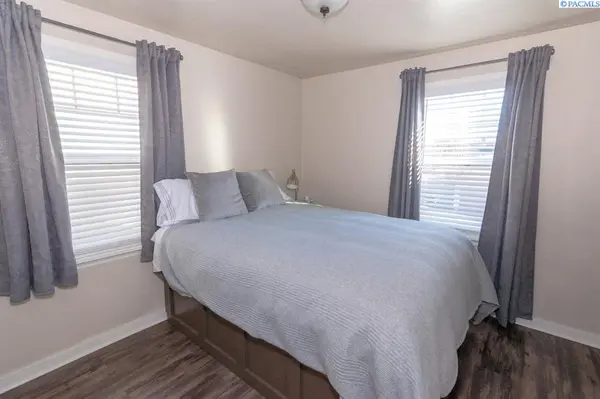 118-122 NW State St, Pullman, WA