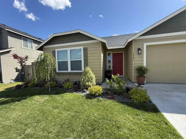 9341 W 9th Pl, Kennewick, WA 99336