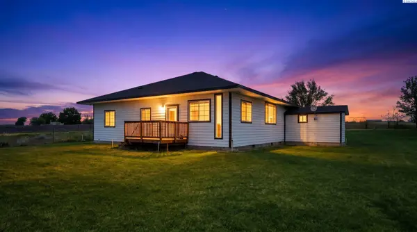 129601 W Swain Rd., Prosser, WA 99350
