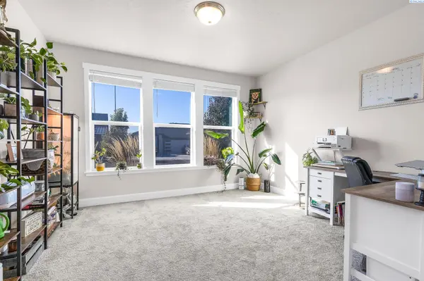 3956 Corvina, Richland, WA 99352