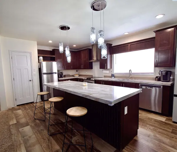 174958 W Apricot Rd, Grandview, WA 98930