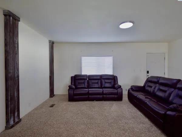 174958 W Apricot Rd, Grandview, WA 98930