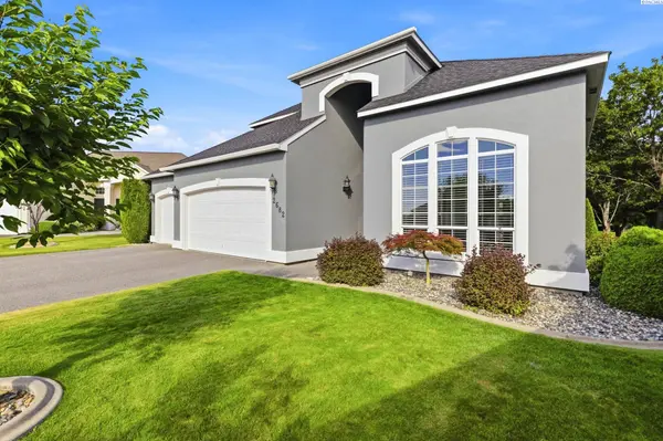 2682 Maidstone Street, Richland, WA 99354