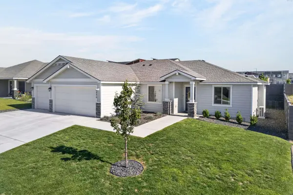 10614 Chinook Drive, Pasco, WA 99301