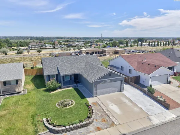 8560 W Canyon Ave., Kennewick, WA 99336