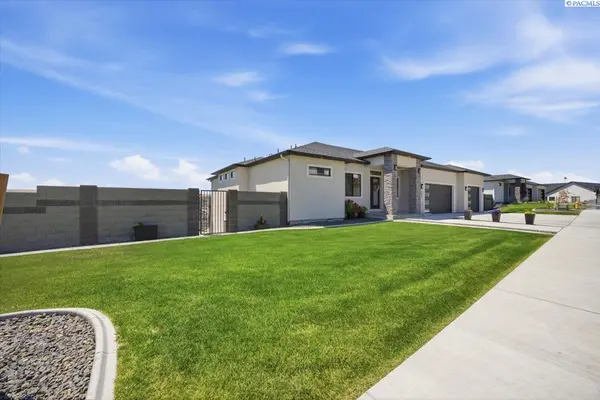 5917 W 28th, Kennewick, WA 99338