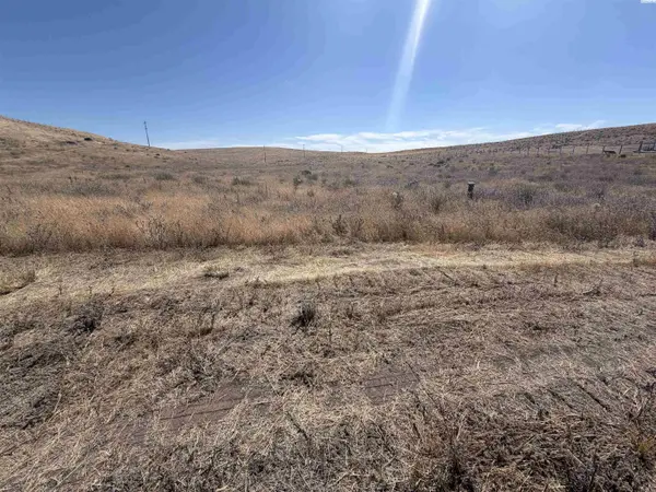 NKA Airport Road, Connell, WA 99326