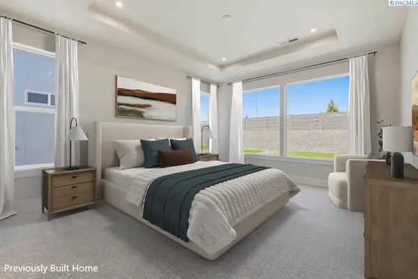 12113 Buckingham Dr., Pasco, WA 99301