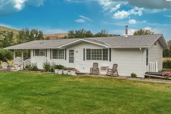 100 Vernon Lane, Dayton, WA 99328