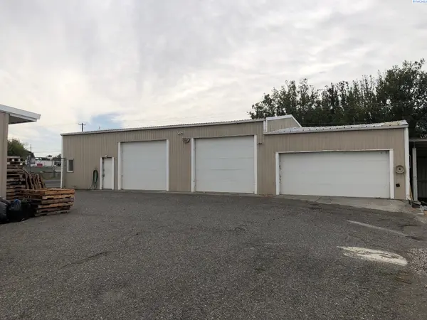 536 W Deschutes, Kennewick, WA 99336