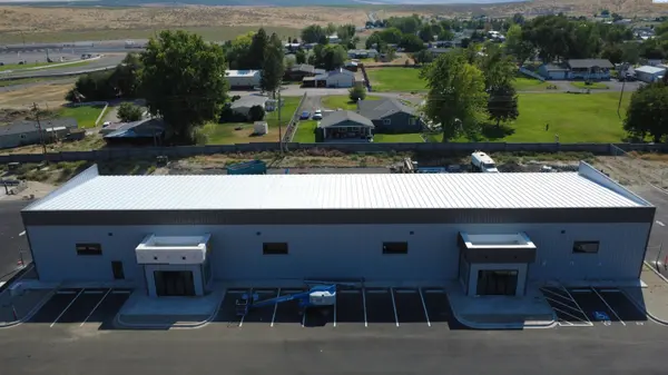 7943 Van Giesen #1-4, West Richland, WA 99353
