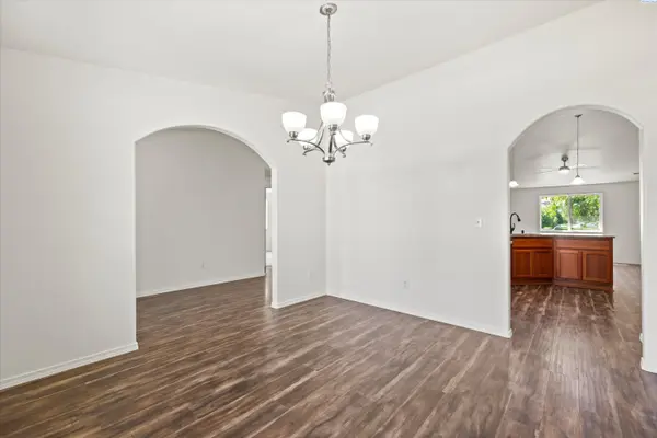5703 Monica Court, West Richland, WA 99353