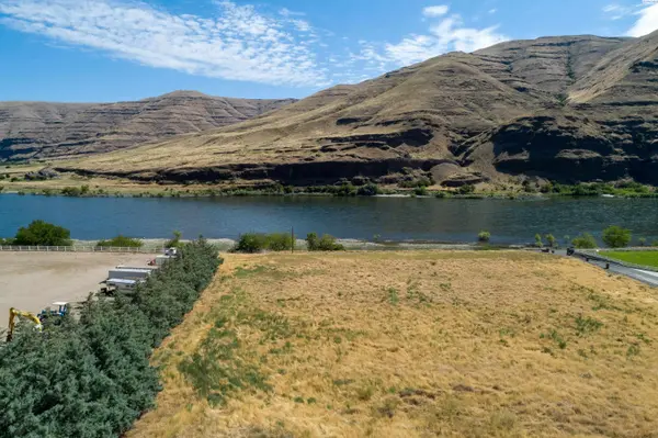 NKA Snake River Road, Asotin, WA 99402