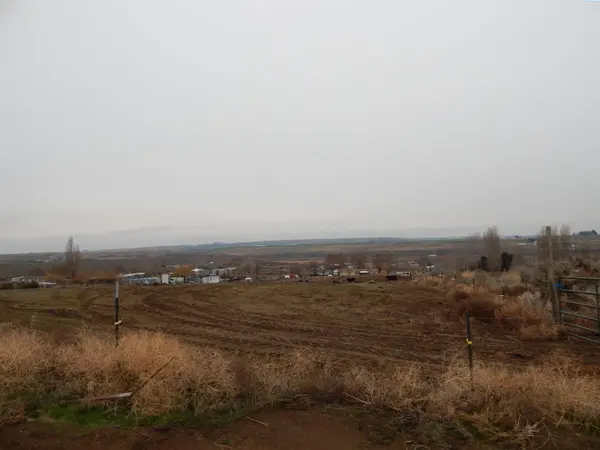 kna Rebecca Rd, Eltopia, WA 99330-9766