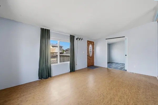 255 NW Golden Hils #39, Pullman, WA 99163