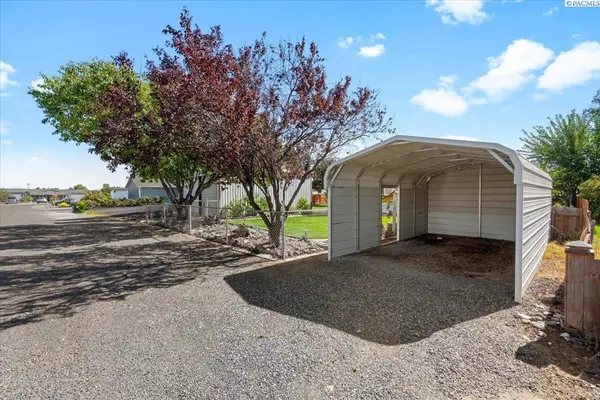 47 Robin Road, Burbank, WA 99323