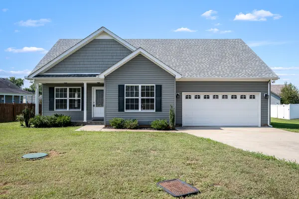 311 Heatherwood Dr, Murfreesboro, TN 37129