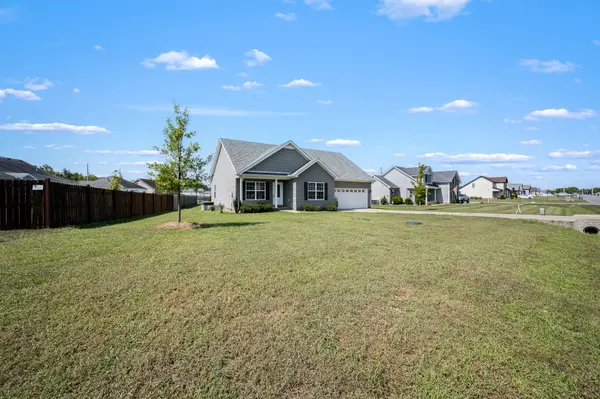 311 Heatherwood Dr, Murfreesboro, TN 37129