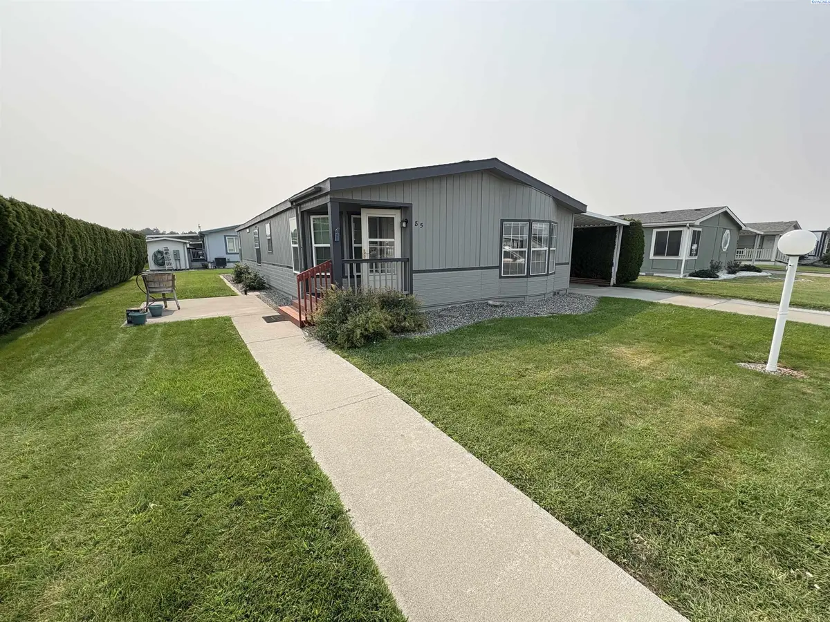 312 S Columbia Center Blvd. #85 #85, Kennewick, WA 99336