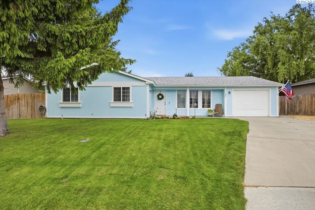 1547 13th St., Benton City, WA 99320