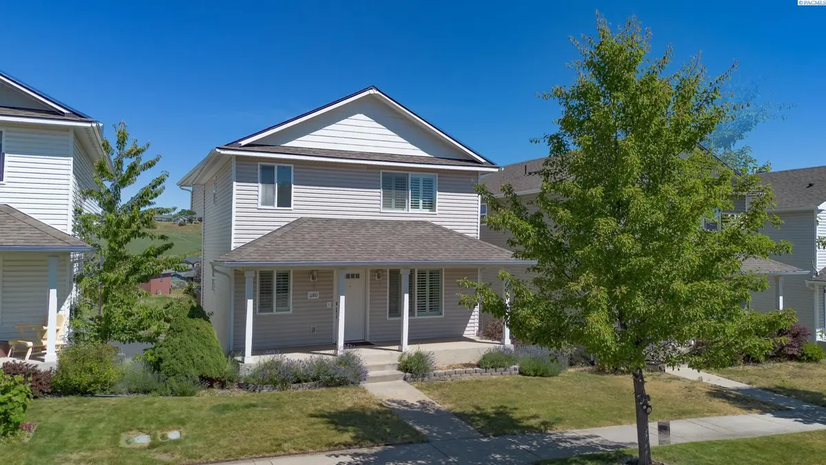 1180 SW Lost Trail Dr, Pullman, WA 99163