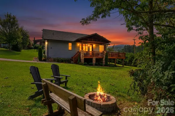 57 Valley VW, Banner Elk, NC 28604