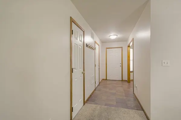 603 Creek Ridge DR, Grain Valley, MO 64029