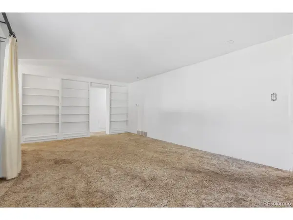 6376 S Valleyview, Littleton, CO 80120