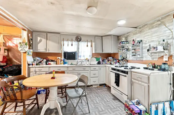 1622 Ross ST, New Castle, IN 47362-2901