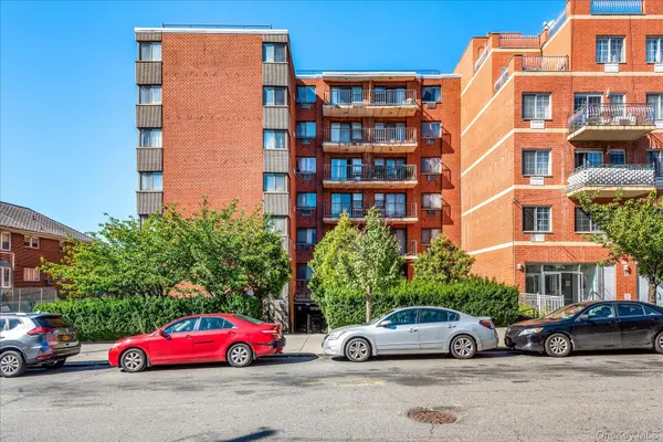 139-35 35th AVE #6E, Flushing, NY 11354