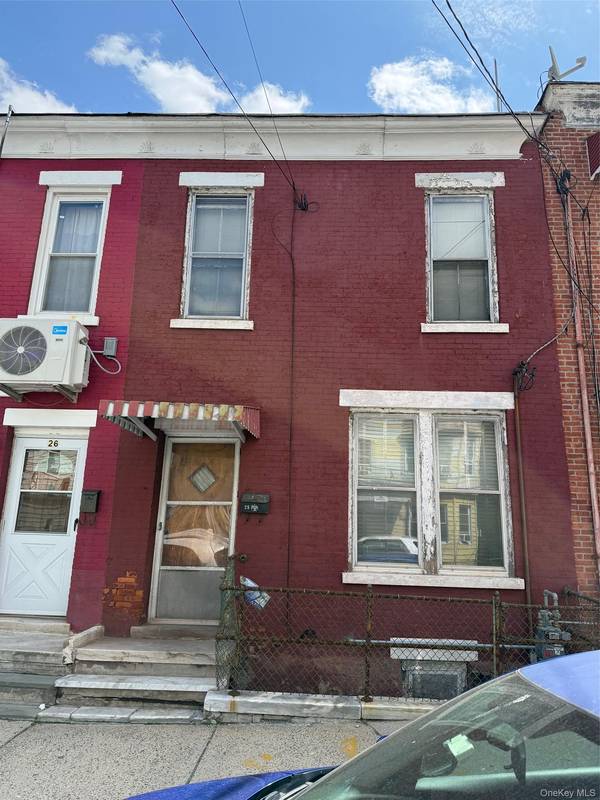 28 Saratoga AVE, Yonkers, NY 10705