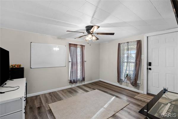 2704 Myrtle AVE, Granite City, IL 62040